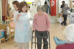 歩行器を利用している方でも安心してトレーニングができます！